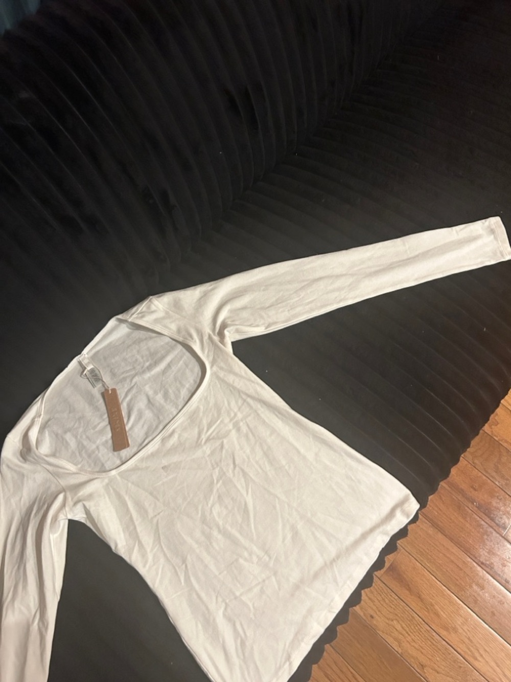 Skims Cotton Jersey Scoop Neck Long Sleeve Top •NWT•Never Worn• Marble (Cream)•S - Picture 6 of 7
